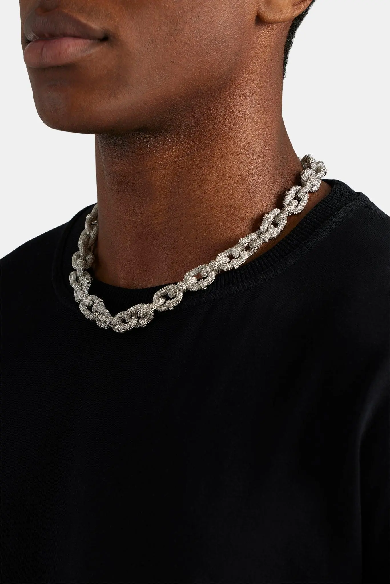 14mm Iced Chunky Link Pave Chain - Image 3