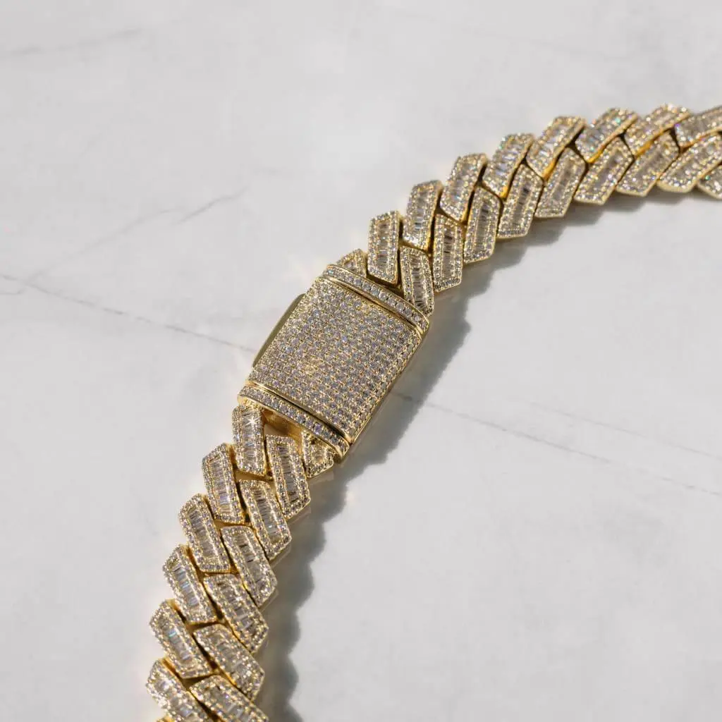 19mm Prong Baguette Cuban Chain - Image 8