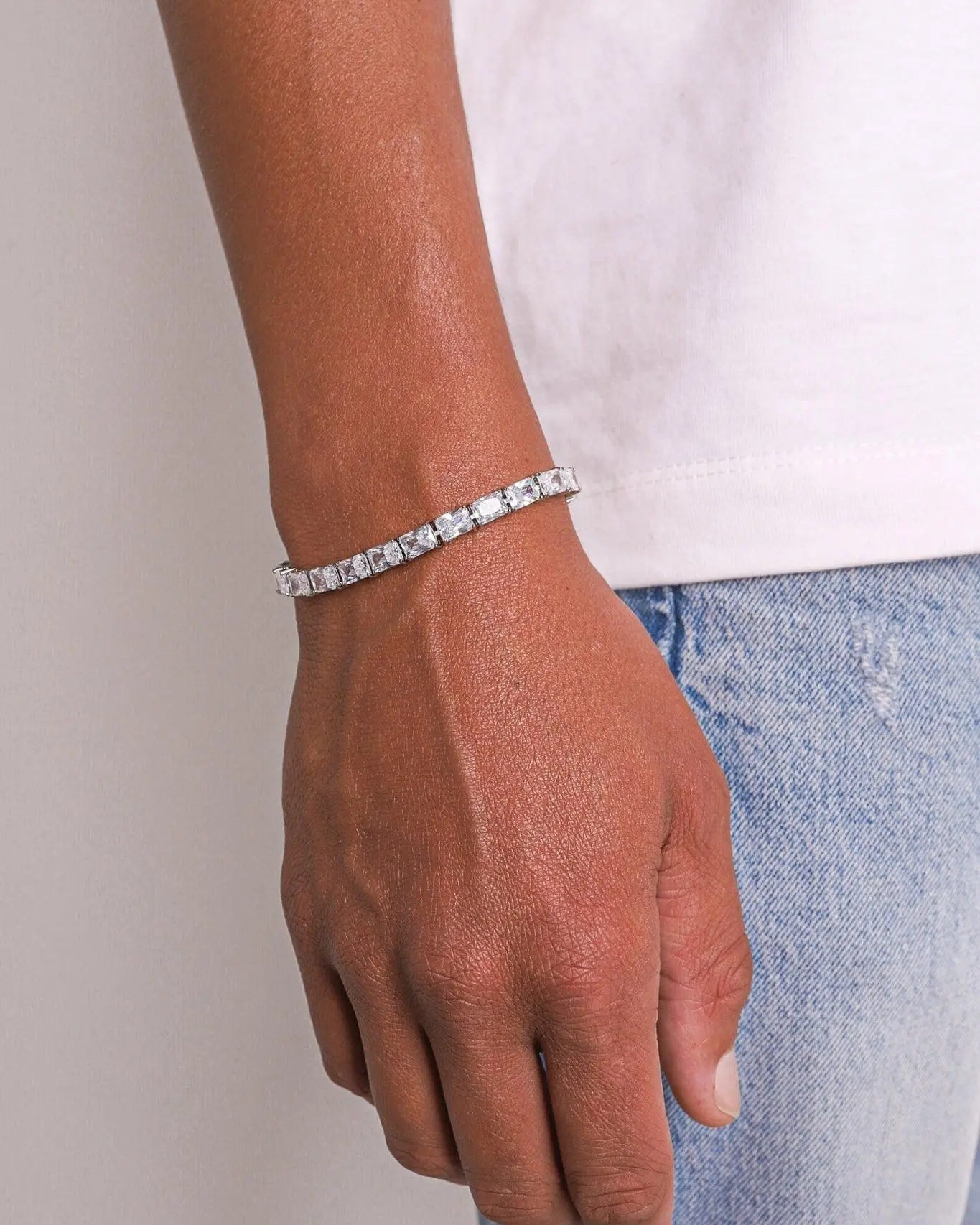 BAGUETTE TENNIS BRACELET - Image 6