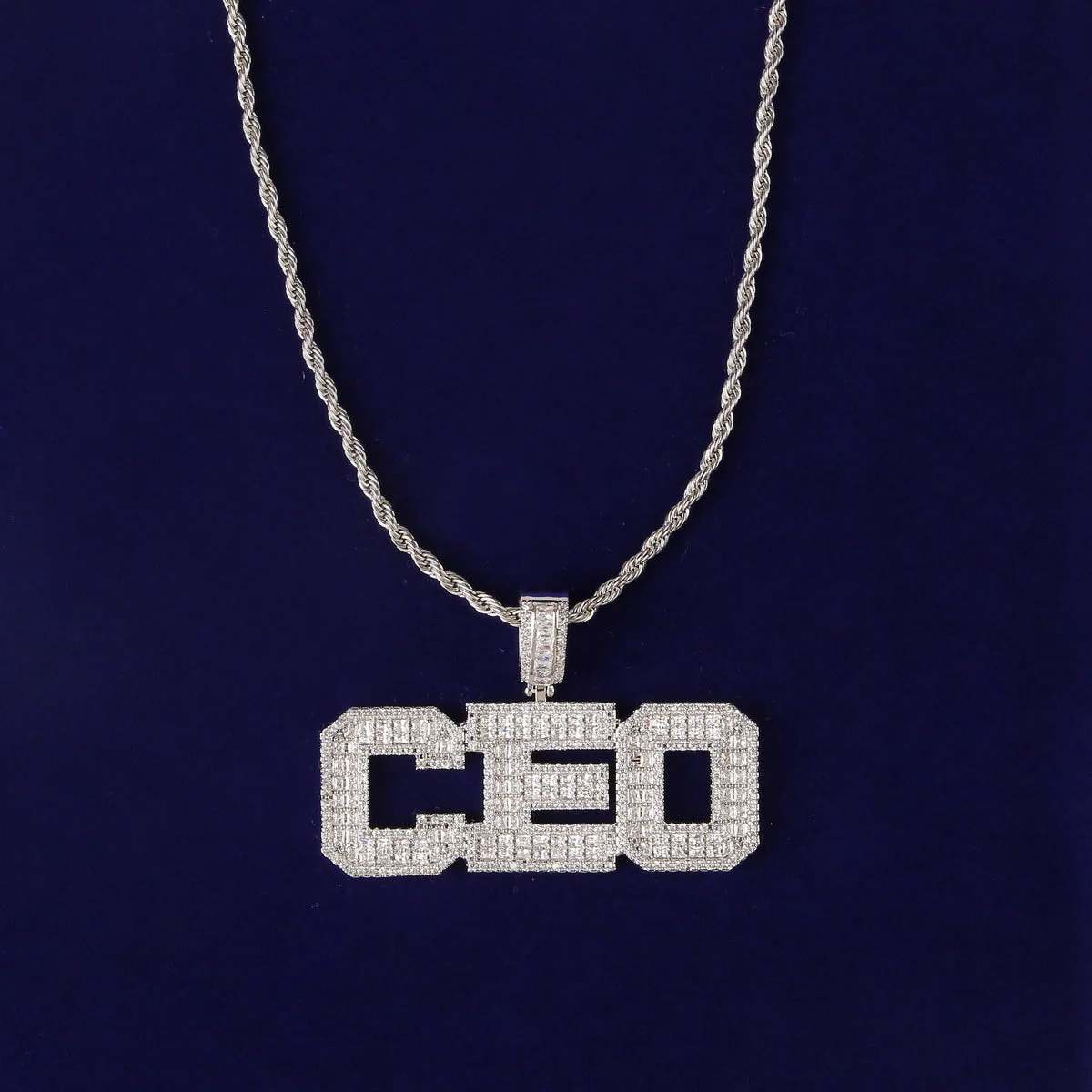 Baguette VVS Custom Letter Pendant - White Gold - Image 3