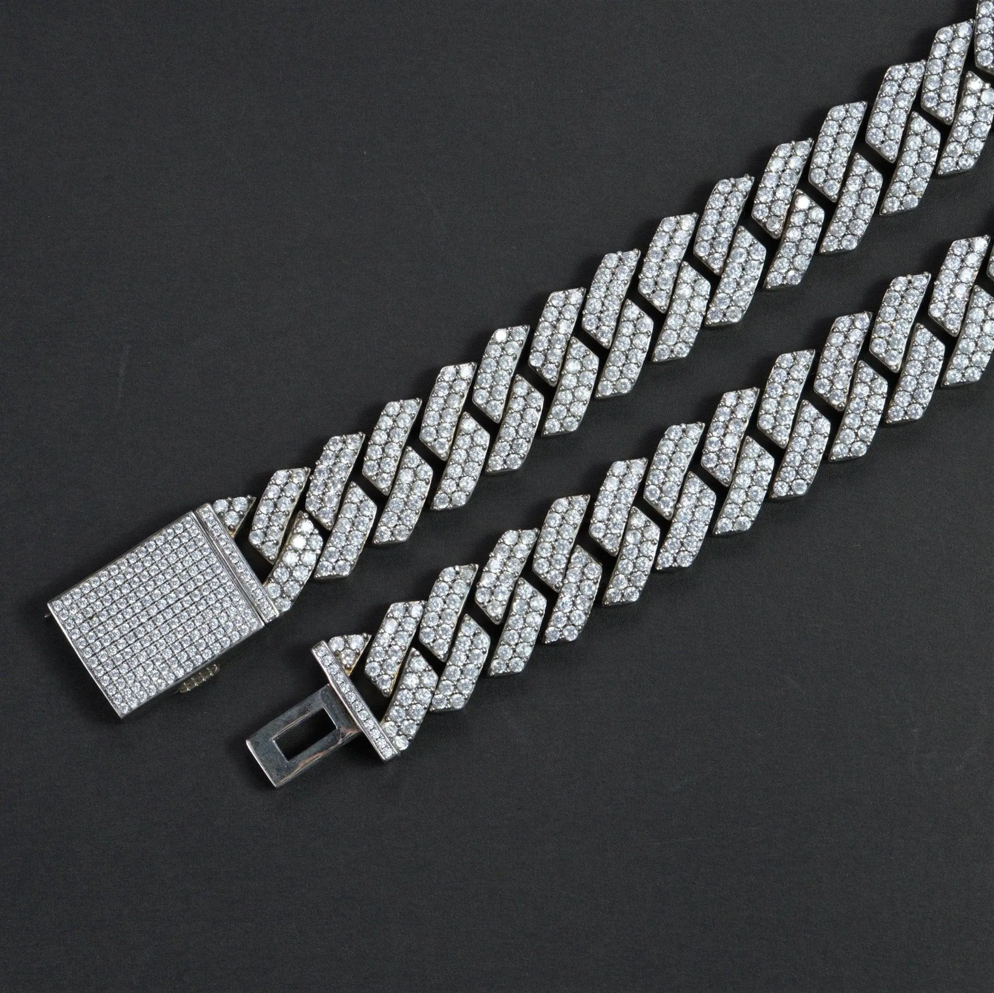 14MM VVS ICED OUT CUBAN CHAIN - Image 5