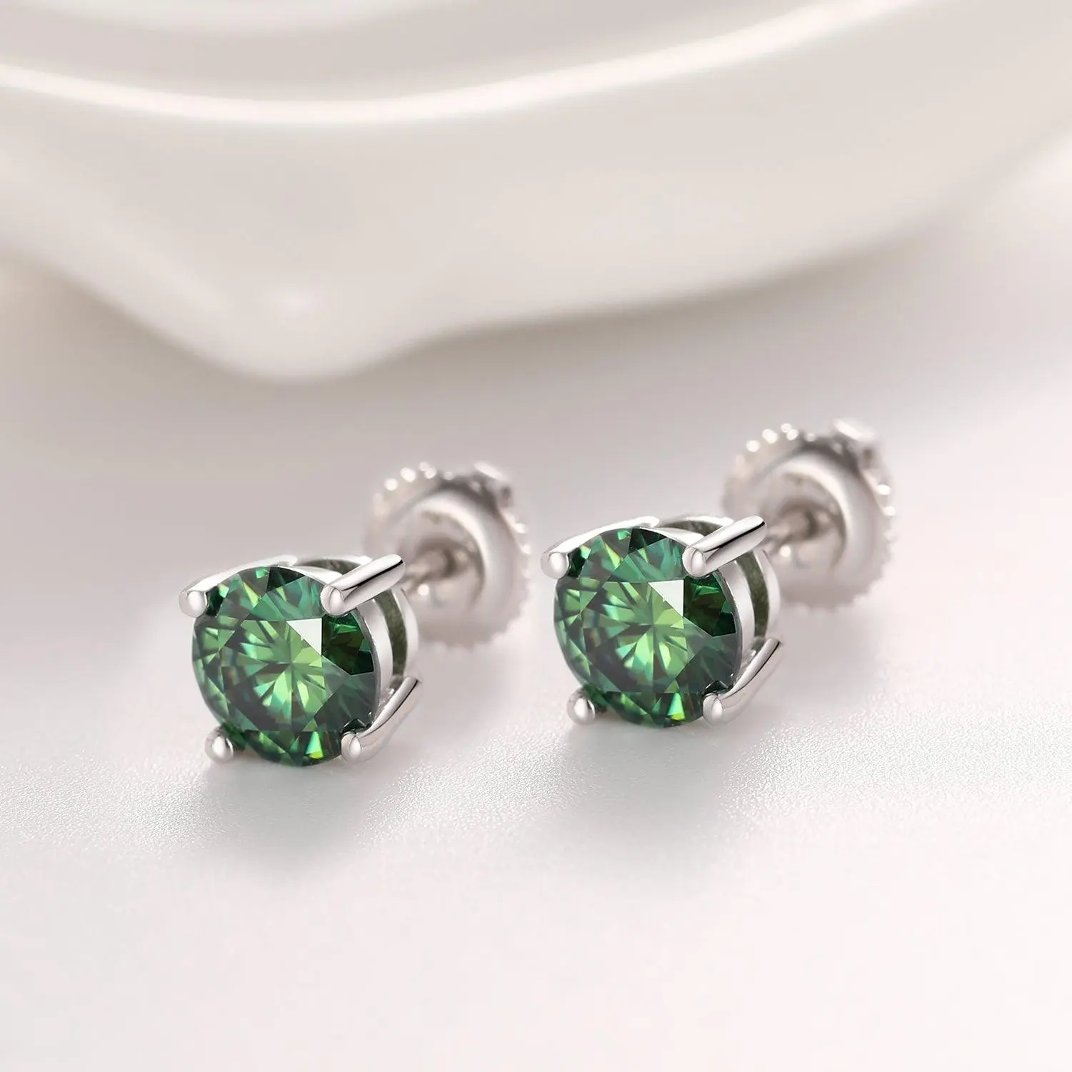 GREEN VVS ROUND 1CT EARRINGS   - White Gold Vermeil - Image 3